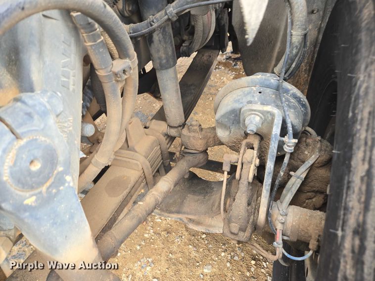 image for item YA2190 2020 Freightliner 114SD crane truck