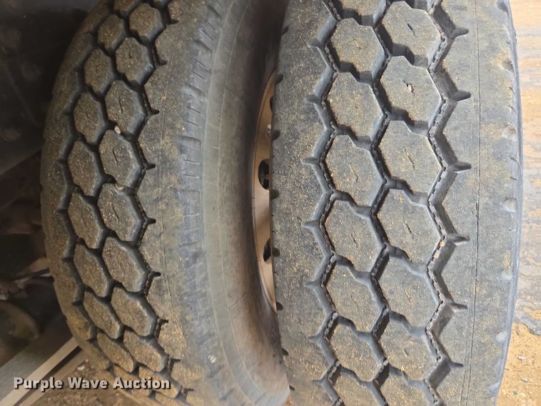 image for item YA2190 2020 Freightliner 114SD crane truck