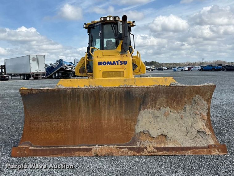 image for item YA2202 2022 Komatsu D71PXI-24 dozer