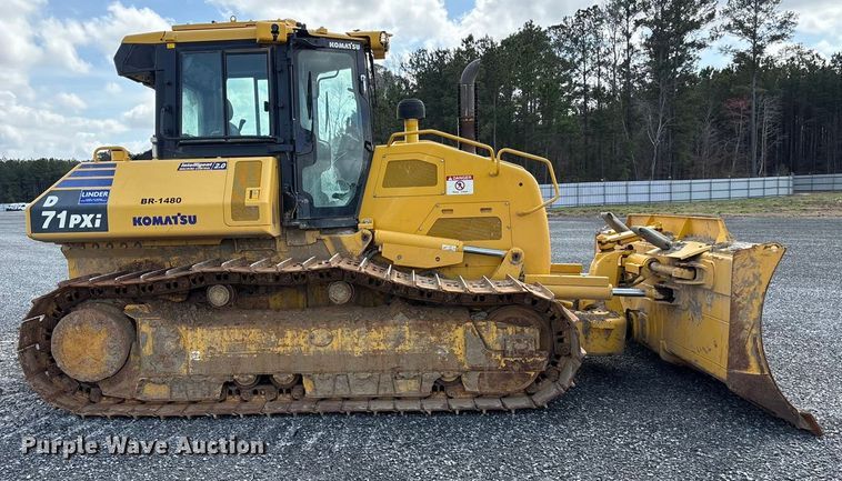 image for item YA2202 2022 Komatsu D71PXI-24 dozer