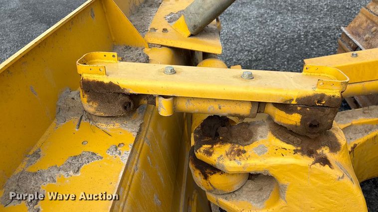 image for item YA2202 2022 Komatsu D71PXI-24 dozer