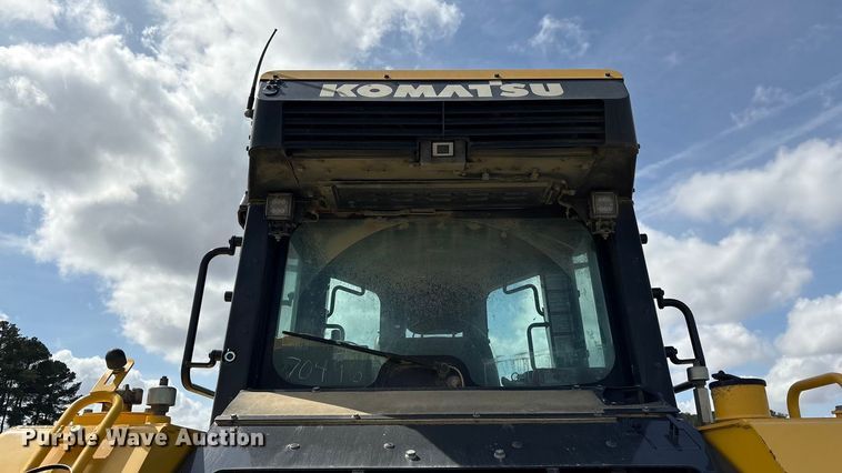 image for item YA2202 2022 Komatsu D71PXI-24 dozer