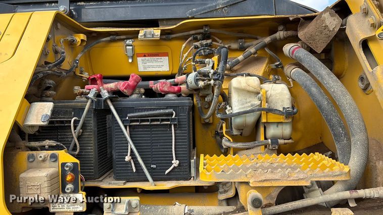 image for item YA2202 2022 Komatsu D71PXI-24 dozer