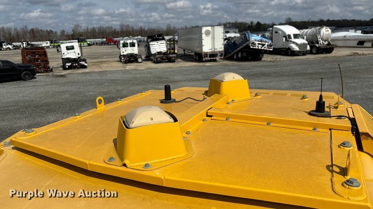 image for item YA2202 2022 Komatsu D71PXI-24 dozer