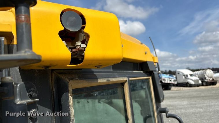 image for item YA2202 2022 Komatsu D71PXI-24 dozer