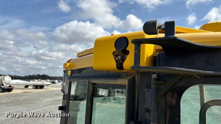 image for item YA2202 2022 Komatsu D71PXI-24 dozer