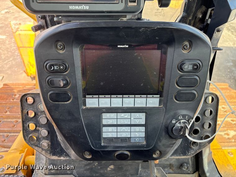 image for item YA2202 2022 Komatsu D71PXI-24 dozer