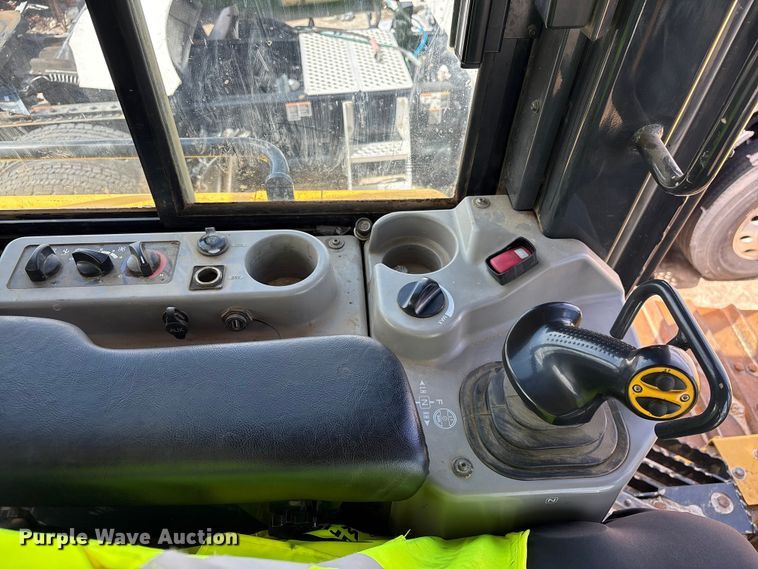 image for item YA2202 2022 Komatsu D71PXI-24 dozer