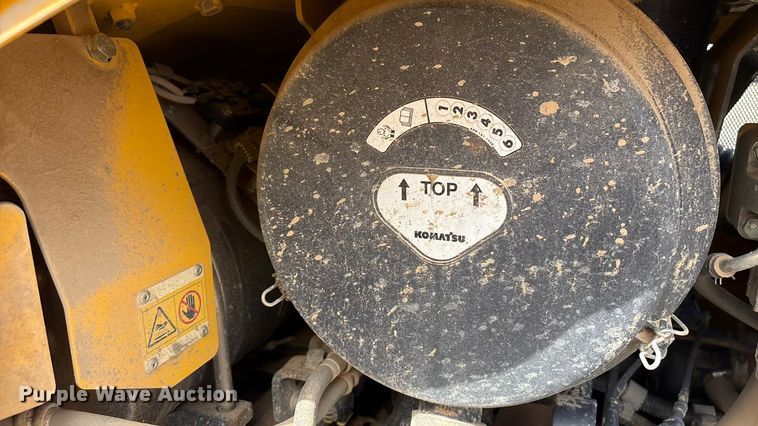 image for item YA2202 2022 Komatsu D71PXI-24 dozer