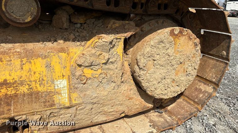 image for item YA2202 2022 Komatsu D71PXI-24 dozer