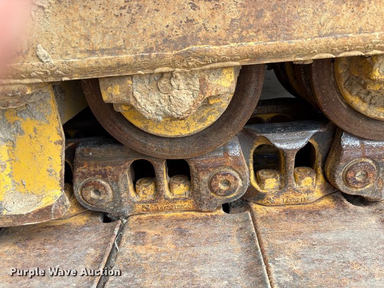 image for item YA2202 2022 Komatsu D71PXI-24 dozer