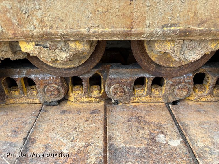 image for item YA2202 2022 Komatsu D71PXI-24 dozer