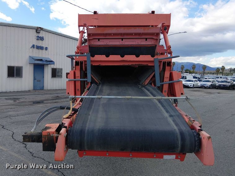 image for item YA2463 Sandvik QA140 screening plant