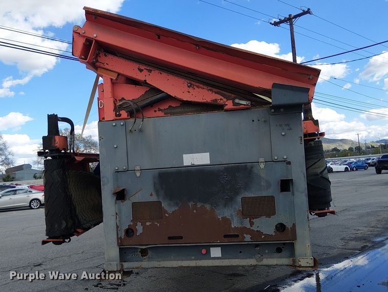 image for item YA2463 Sandvik QA140 screening plant