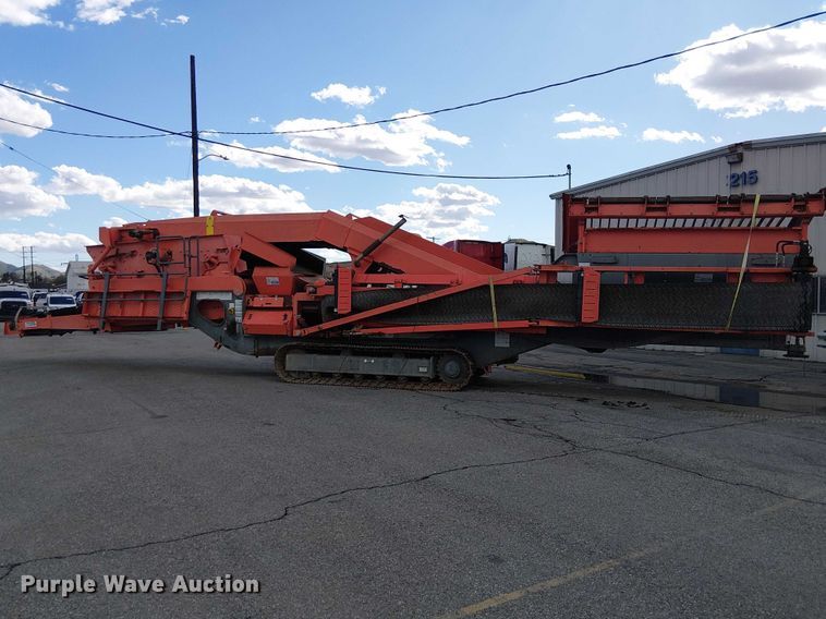 image for item YA2463 Sandvik QA140 screening plant