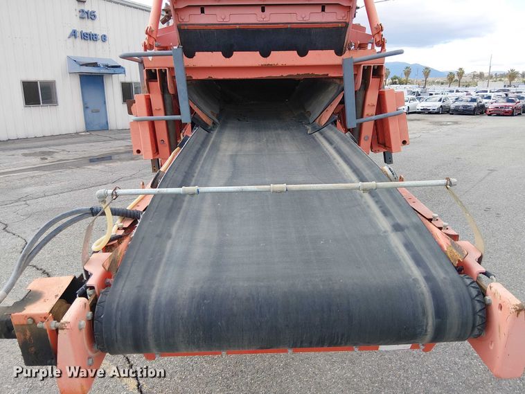 image for item YA2463 Sandvik QA140 screening plant