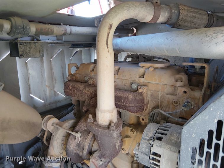 image for item YA2463 Sandvik QA140 screening plant