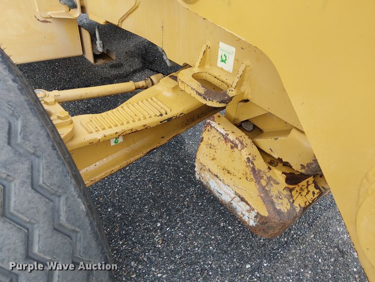 image for item YA2464 2010 Caterpillar 420E backhoe