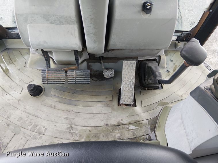 image for item YA2464 2010 Caterpillar 420E backhoe