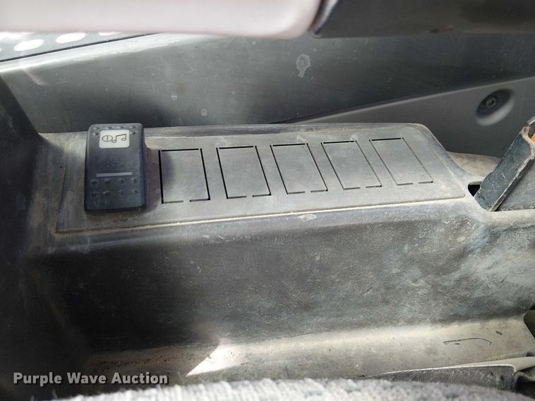 image for item YA2465 2015 Caterpillar M322D wheeled excavator