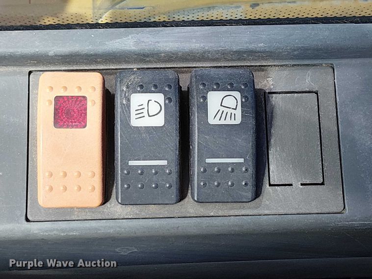 image for item YA2465 2015 Caterpillar M322D wheeled excavator