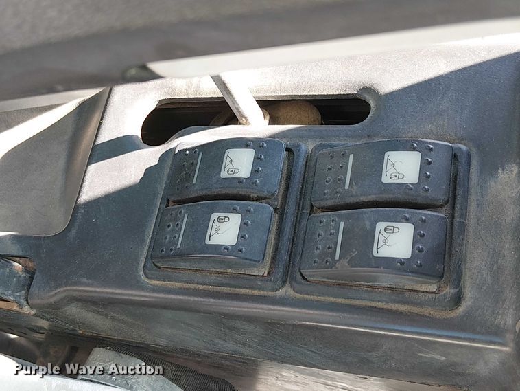 image for item YA2465 2015 Caterpillar M322D wheeled excavator