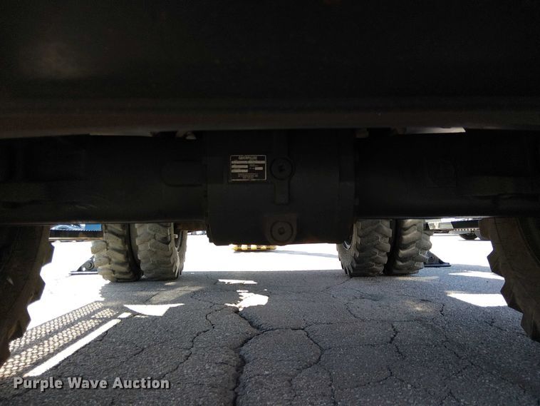 image for item YA2465 2015 Caterpillar M322D wheeled excavator