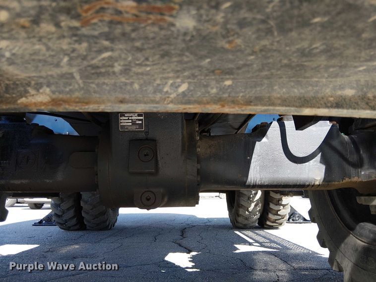 image for item YA2465 2015 Caterpillar M322D wheeled excavator