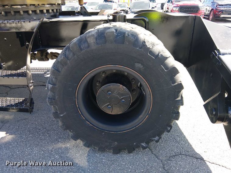 image for item YA2465 2015 Caterpillar M322D wheeled excavator