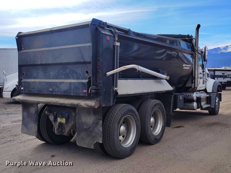 image for item YA2596 2022 Mack Granite dump truck