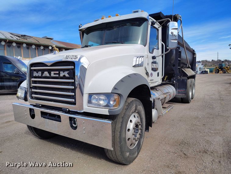 image for item YA2596 2022 Mack Granite dump truck