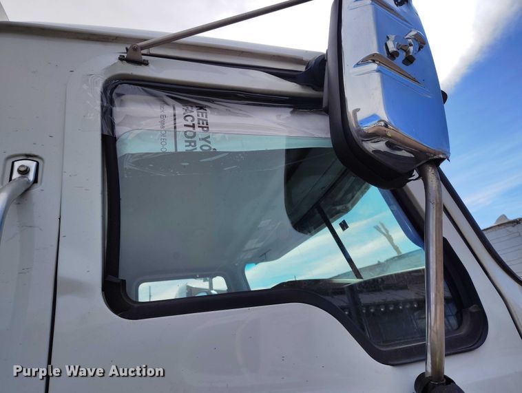 image for item YA2596 2022 Mack Granite dump truck