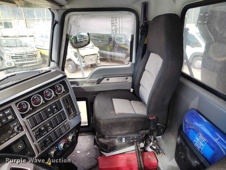 image for item YA2596 2022 Mack Granite dump truck