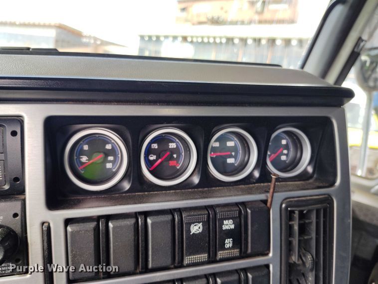 image for item YA2596 2022 Mack Granite dump truck