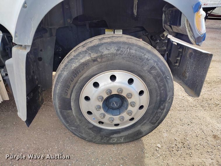 image for item YA2596 2022 Mack Granite dump truck