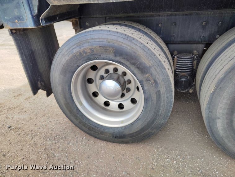 image for item YA2596 2022 Mack Granite dump truck