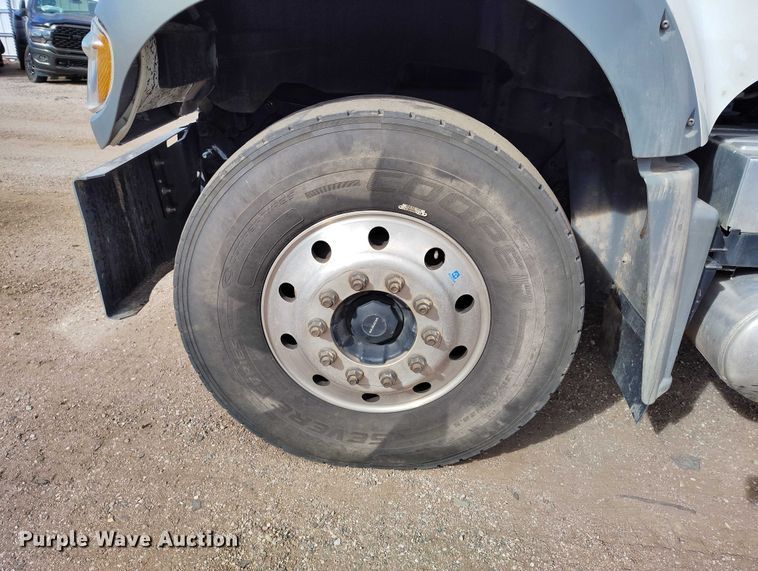 image for item YA2596 2022 Mack Granite dump truck