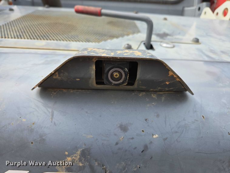 image for item YA2637 2021 Takeuchi TL10V-2 tracked skid steer loader