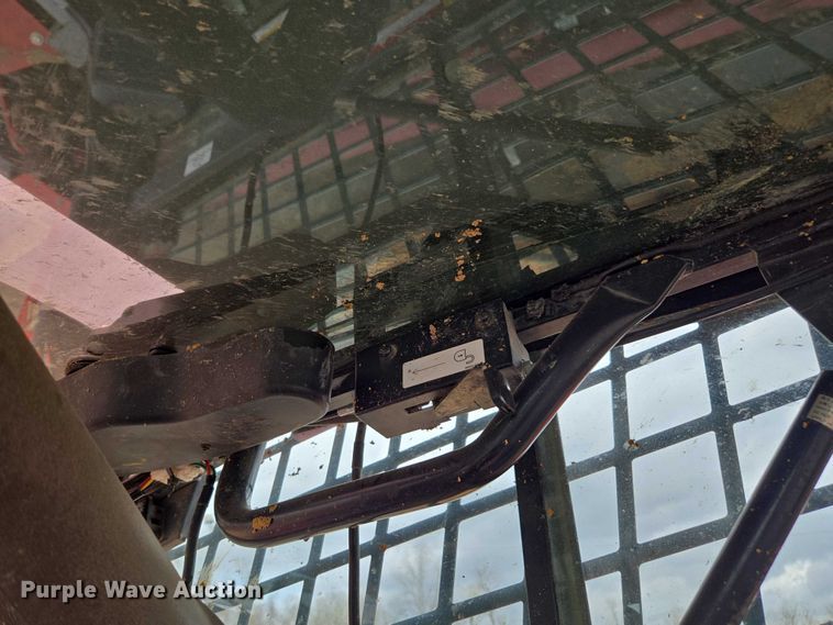 image for item YA2637 2021 Takeuchi TL10V-2 tracked skid steer loader