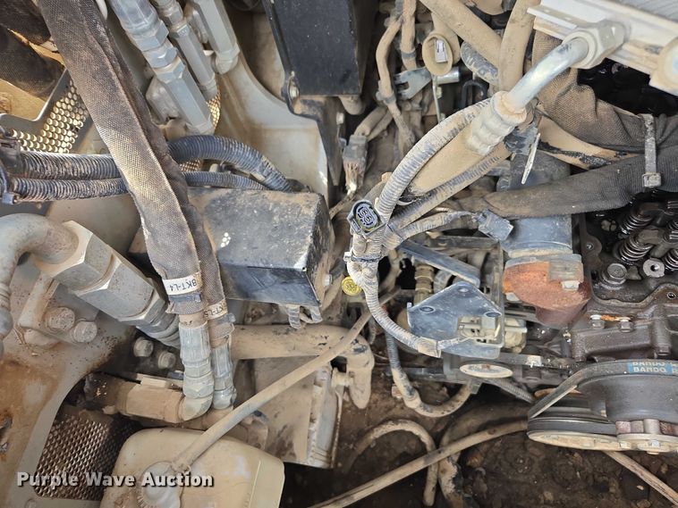 image for item YA2637 2021 Takeuchi TL10V-2 tracked skid steer loader