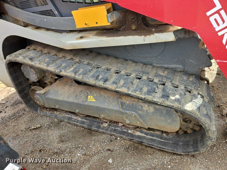 image for item YA2637 2021 Takeuchi TL10V-2 tracked skid steer loader