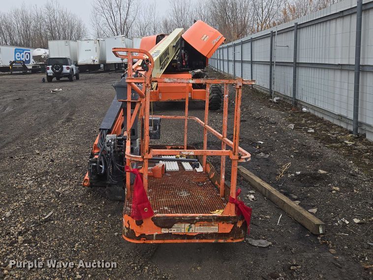 image for item YA2640 2019 JLG 660SJ boom lift