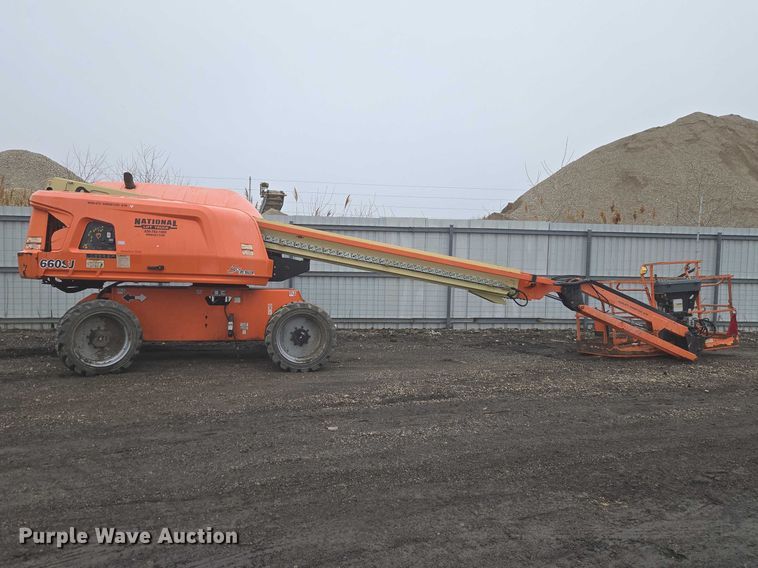 image for item YA2640 2019 JLG 660SJ boom lift