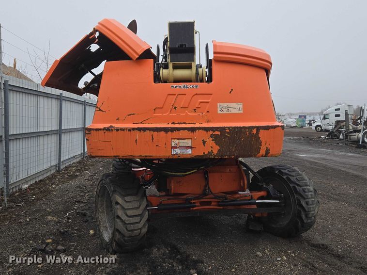 image for item YA2640 2019 JLG 660SJ boom lift