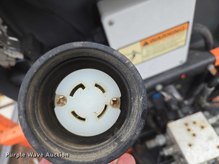 image for item YA2640 2019 JLG 660SJ boom lift