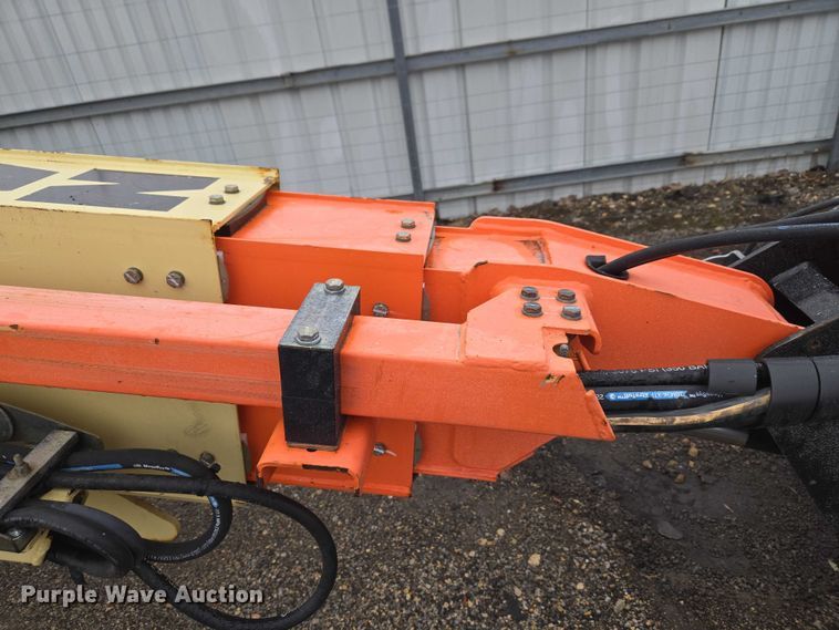 image for item YA2640 2019 JLG 660SJ boom lift