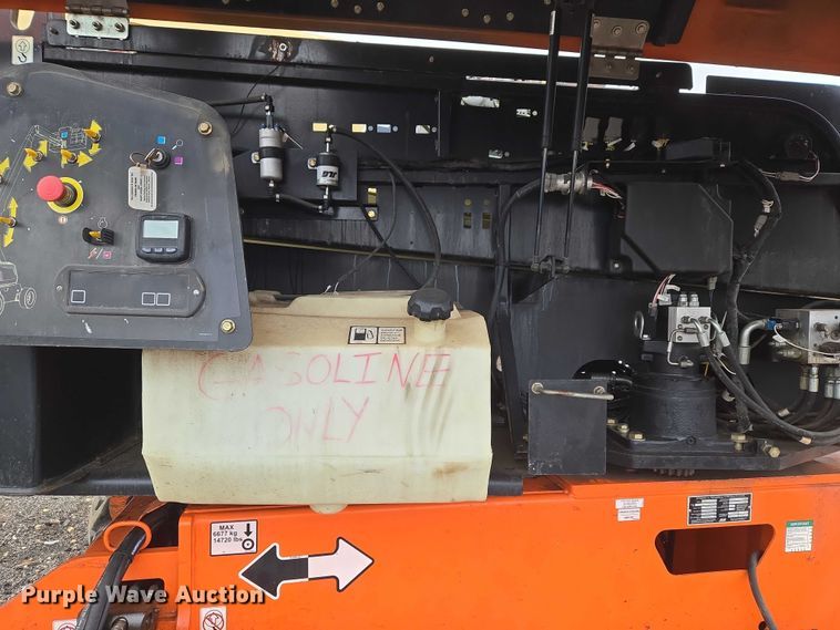 image for item YA2640 2019 JLG 660SJ boom lift