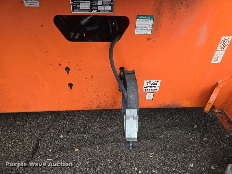 image for item YA2640 2019 JLG 660SJ boom lift