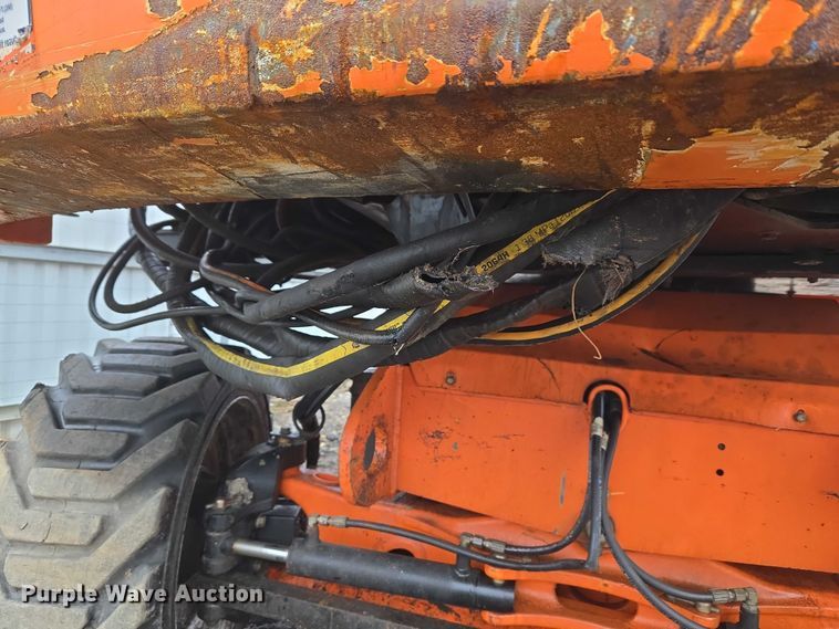 image for item YA2640 2019 JLG 660SJ boom lift