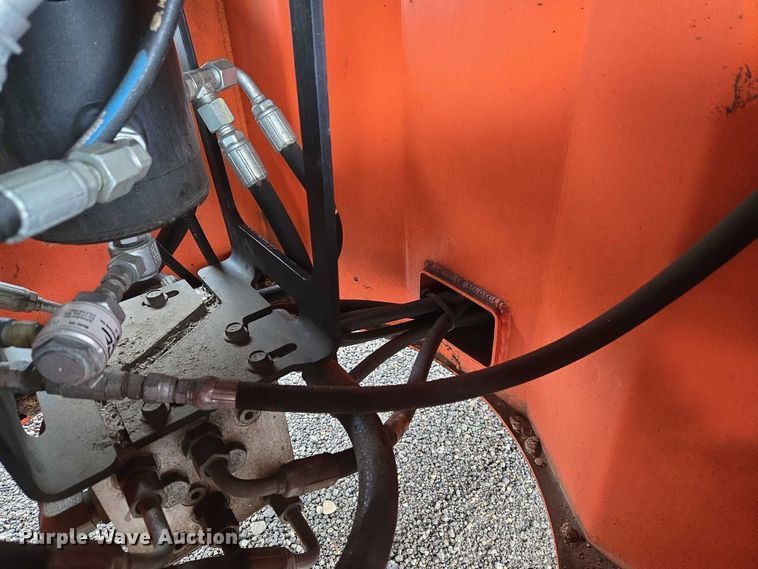 image for item YA2640 2019 JLG 660SJ boom lift